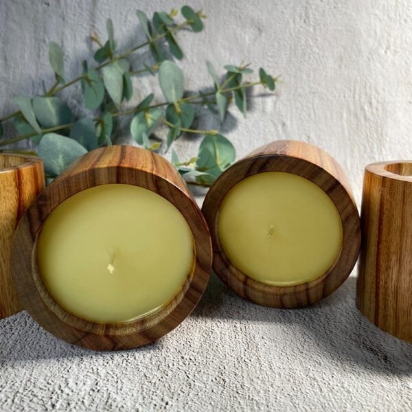 SCENTED CANDLE