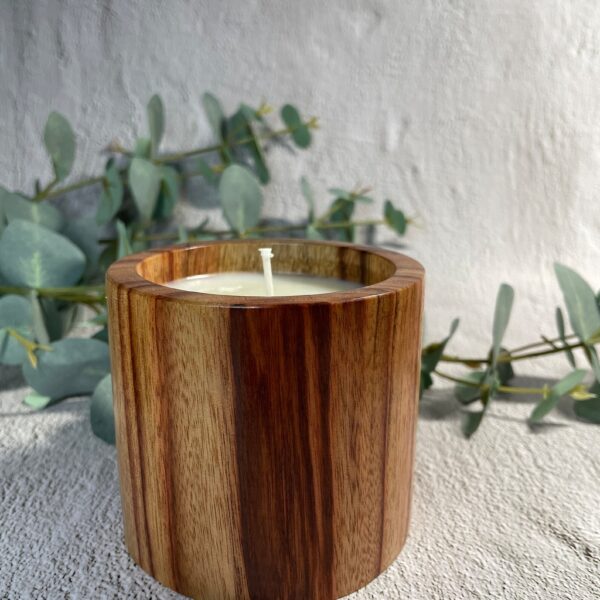 wooden scented candle